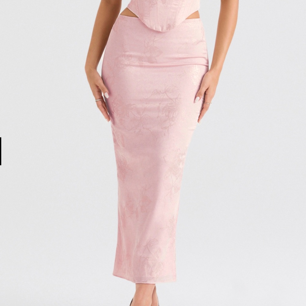 NWT House of CB LUISETTE PINK METALLIC FLORAL SATIN MIDI SKIRT